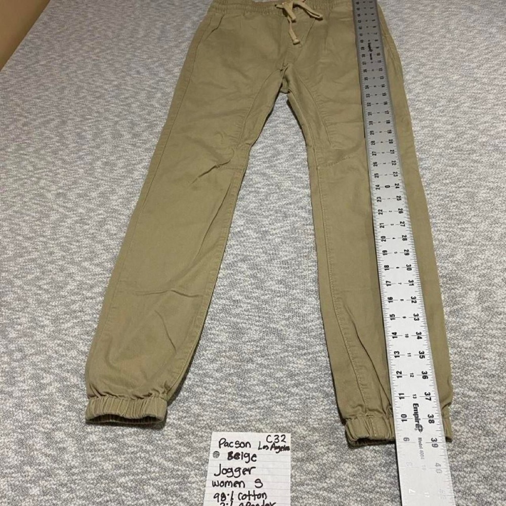PacSun Los Angeles beige jogger pants in a women's S. SKU-C32#pacsun